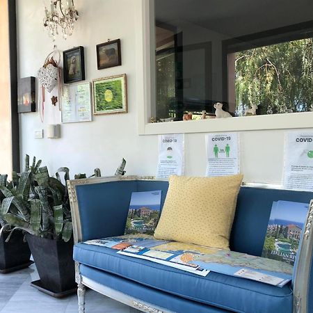 La Casa Di Sissi B&B Sanremo Exterior foto