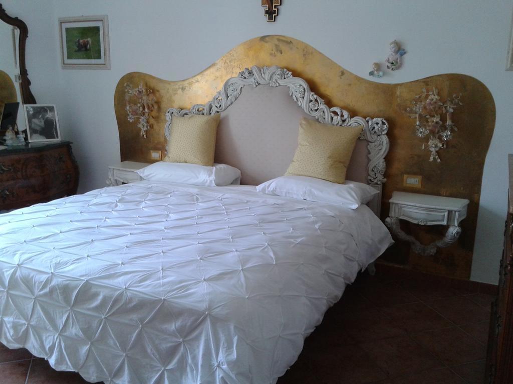 La Casa Di Sissi B&B Sanremo Cameră foto